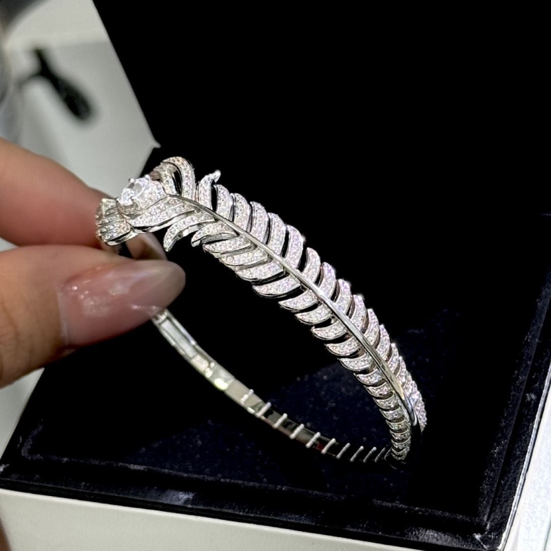 Ch**el bracelets